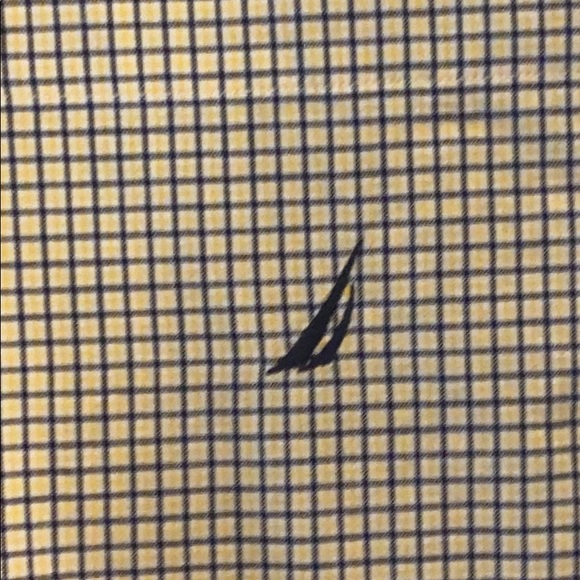 Nautica Men’s 100% Cotton Button Down Dress Shirt - Picture 5 of 5